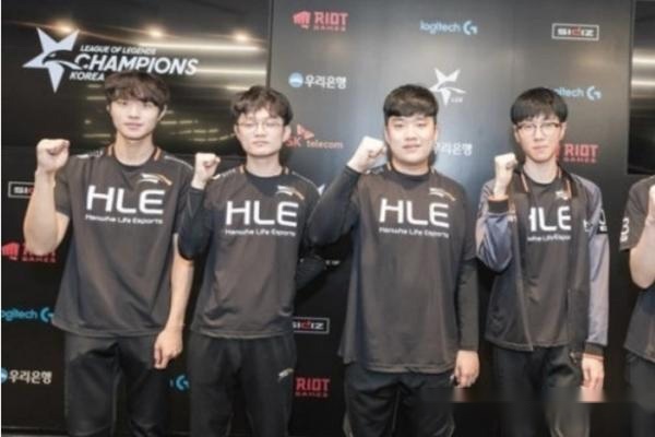 压迫时打出 压迫时打出